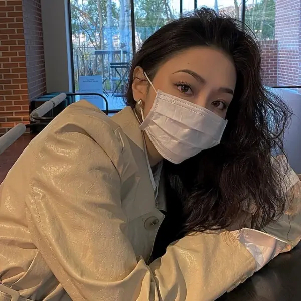 口罩狂勾耳環煩死了？試試這 7 款「保證不勾」小耳飾吧！ 戴口罩也要美美的～