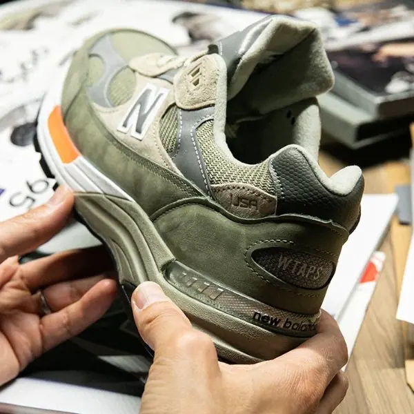 高清美尻榨乾我的荷包！WTAPS x NB 992 上架日期確立，聯名美圖、美國製都讓鞋迷高喊「我濕了！」
