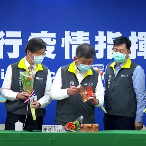 等陳時中打開它們就來不及買了！推薦這 3 款超經典歐美餅乾，好吃度絕對不輸荷蘭焦糖煎餅～