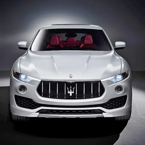 【老 J 推車】休旅外表下的超跑魂！盤點 5 輛帥炸「超跑 SUV」車款，車迷：砸幾百萬我也願意！