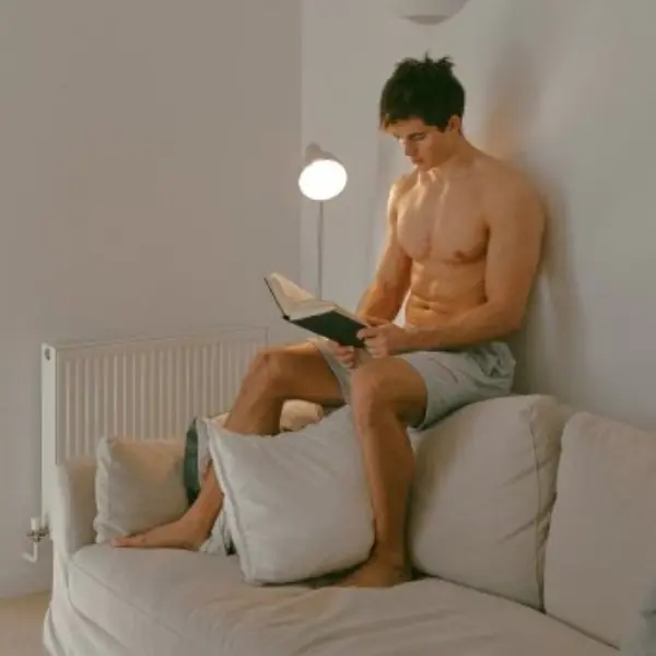 世界最帥數學老師 Pietro Boselli 曝光日常居家防疫照，義大利肌肉男神太誘惑可口！