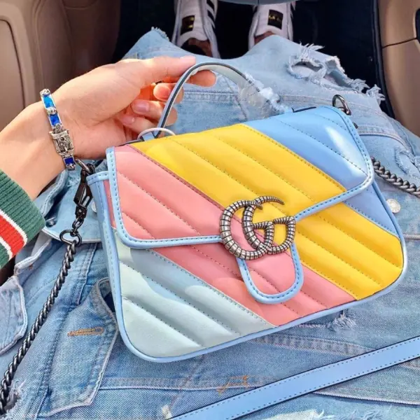 少女心爆掉！近期瘋狂洗版的 Gucci 超夢幻「馬卡龍配色爆款包」台灣也買得到！不到台幣 4 萬就能入手～
