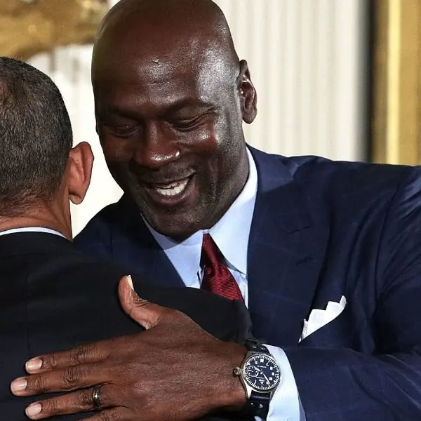 躺著賺的男人就是不一樣！揭曉 Michael Jordan「總價破百萬」的錶款收藏，網友：這財力我先跪