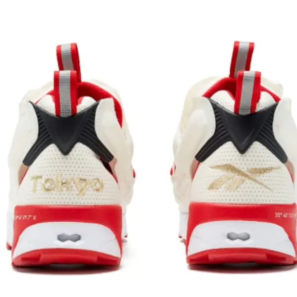 只有進 Outlet 的命？城市系列的帥讓 Reebok、Nike、adidas 告訴你，球鞋老司機沒一雙還敢說自己在走跳？