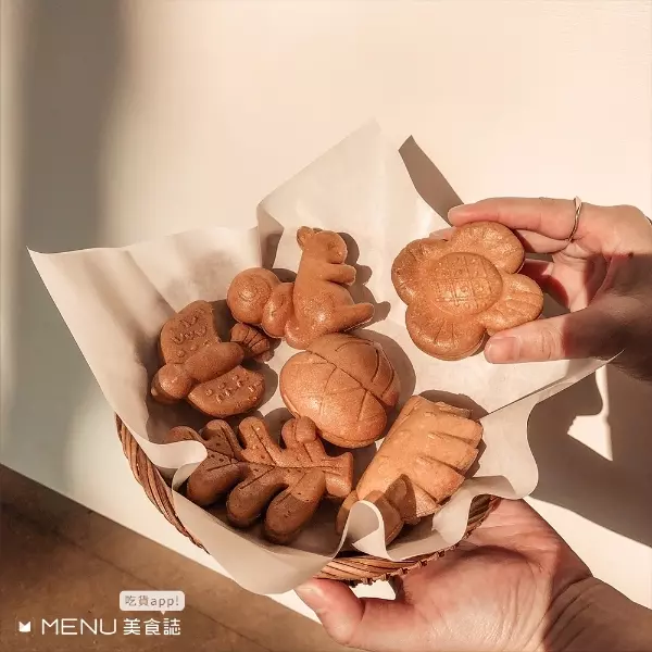 城門城門，快給我好吃的雞蛋糕！嚴選全台 8 家超特別的造型雞蛋糕，恐龍、動物造型超吸睛！金沙豆腐口味你敢嘗試嗎？