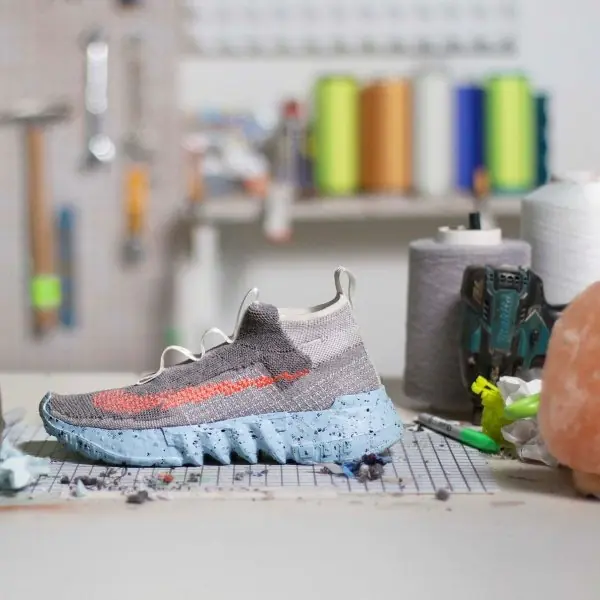 NIKE SPACE HIPPIE：永續發展理念的新實踐