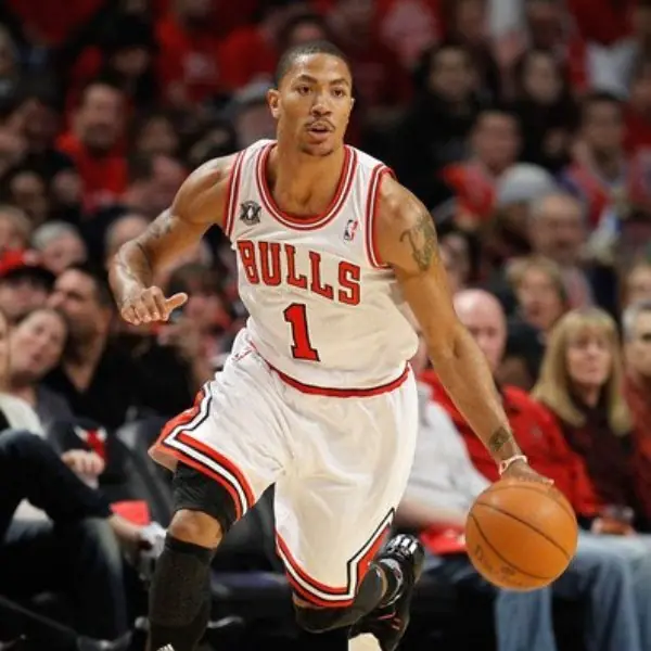 Rose 當年拿到 4 億美元合約，第一件事跑去問哥哥「我買得起賓利嗎？」
