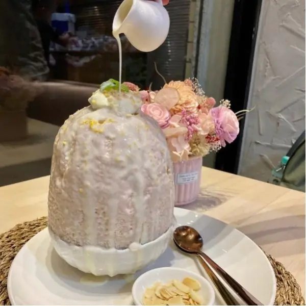 綠町冰室、花居樂花坊 ... 桃園 3 家超浮誇刨冰店推薦 !
