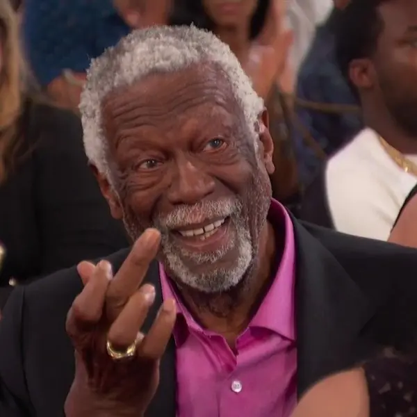 球評稱詹皇是「NBA 史上體能最強」指環王Bill Russell 反駁！