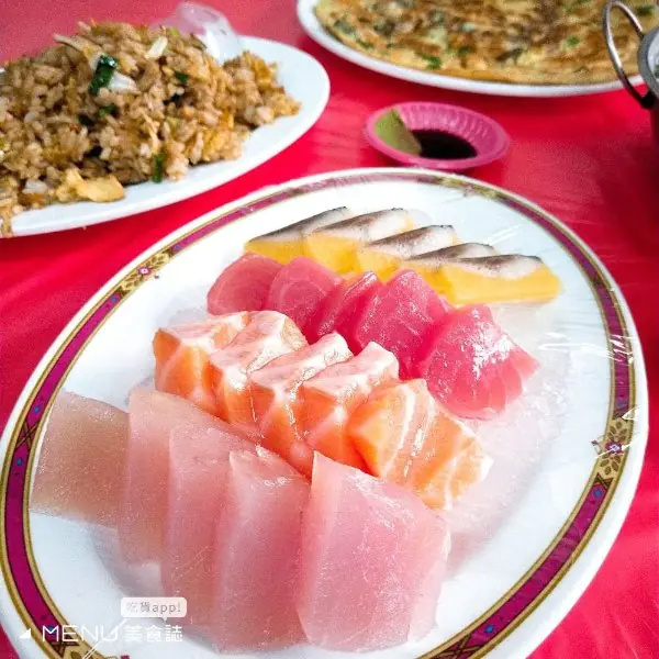 去墾丁吃喝玩樂看這篇，超鮮生魚片、必去餃子館...真想一年四季留在那！