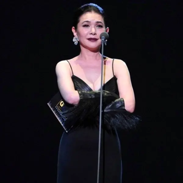 張清芳給 20＋ 女孩的警示語錄：「人生千萬不要以愛情為主！」