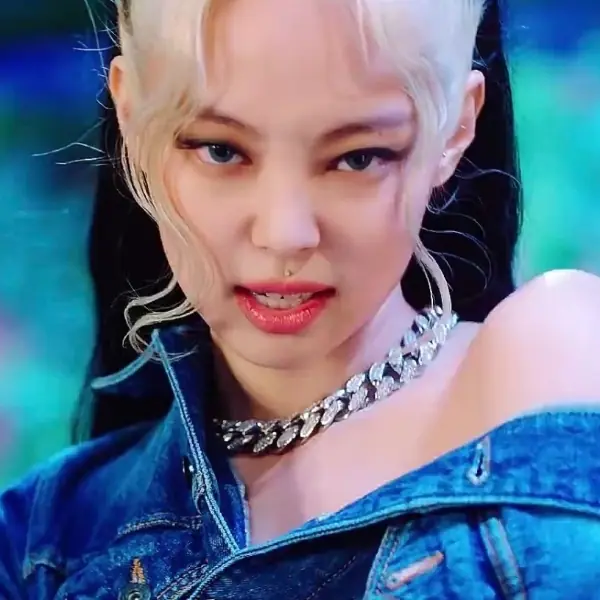 BLACKPINK 強勢回歸「MV 造型」有何亮點這篇有解！