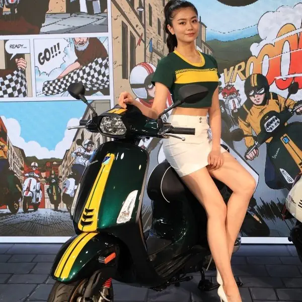 Vespa Racing Sixties特仕版復刻1960年代經典賽車樣貌，全車型亮相～