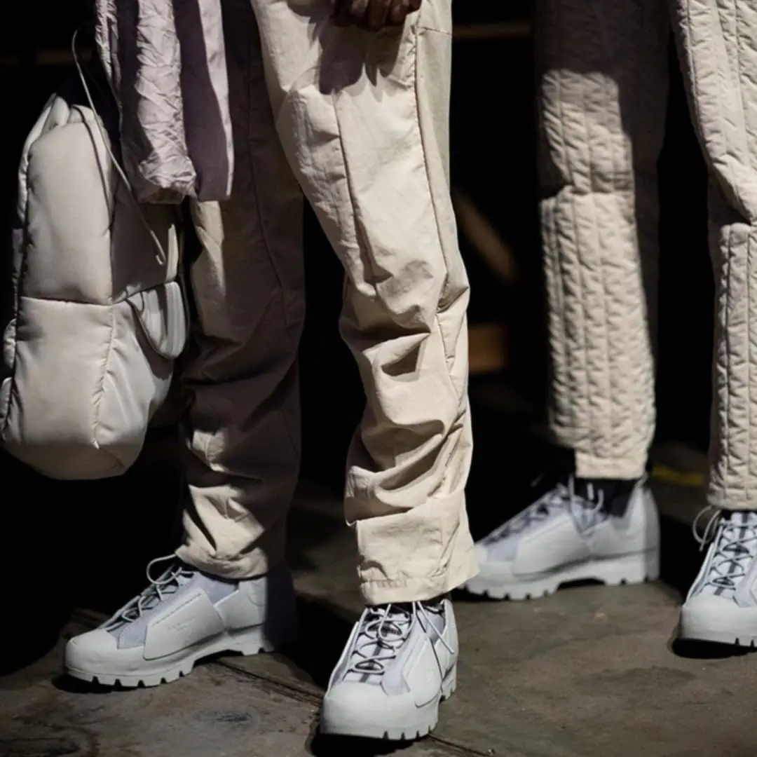A-COLD-WALL * x Dr.Martens 全新合作款即將釋出，鞋迷：不是球鞋我也可以～