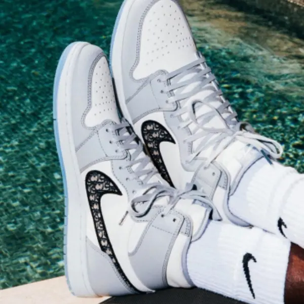 10 大「精品球鞋」必入手款！顏值屌打 Dior x AJ1？