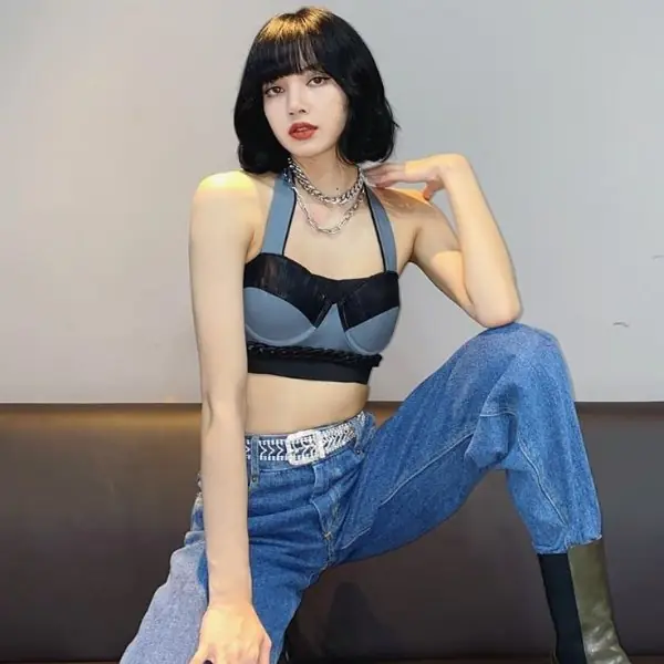 解析 BLACKPINK 的 Lisa、Rosé 「撩人魅力」，螞蟻腰代表大 PK！