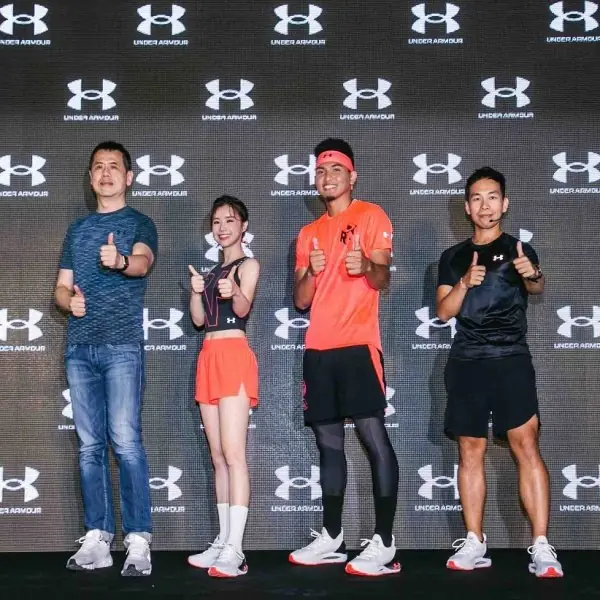UNDER ARMOUR 「HOVR PHANTOM 2」年度力作！ 路跑女神 李佳穎、火球男 劉致榮 領先上腳體驗智能潮跑