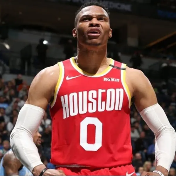 【老 J 推車】細數 NBA 球星 Russell Westbrook 威少 5 大名車收藏，「忍者龜」的品味你給幾分？