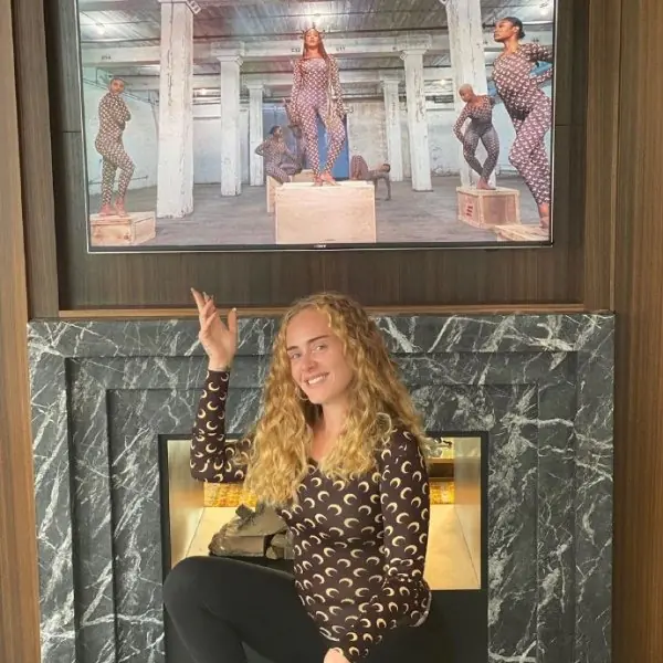 這次變成神似碧昂絲？英國歌后 Adele 暴瘦再進化，歌迷驚：根本整容型瘦法！