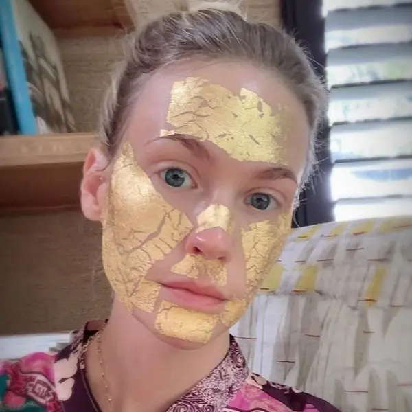 我也想被示愛！愛慕 Kawhi 好萊塢女星 January Jones 真實年齡驚呆網友～凍齡技巧靠「泡澡」！