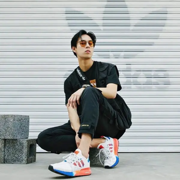 啟動 #超未來 視野！眾星上腳全新 adidas Originals ZX 系列，繽紛撞色引領仲夏，極致科技再創腳感新篇章！