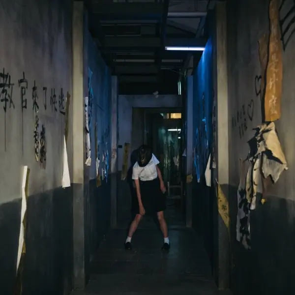 不小心就嚇尿！8 個超應景的鬼月「納涼提案」，讓你打從心底「自然涼」！