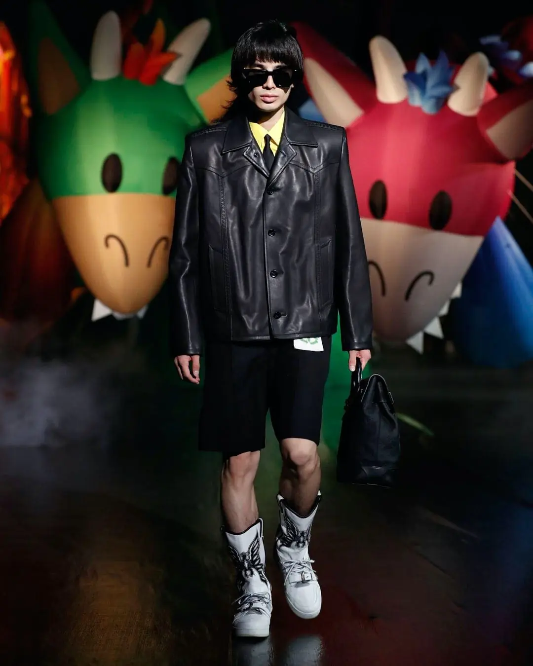LV 這場面太華麗啦！NIGO、村上隆⋯現身 2021 年路易威登春夏男裝東京秀～四大重點一篇帶你看！