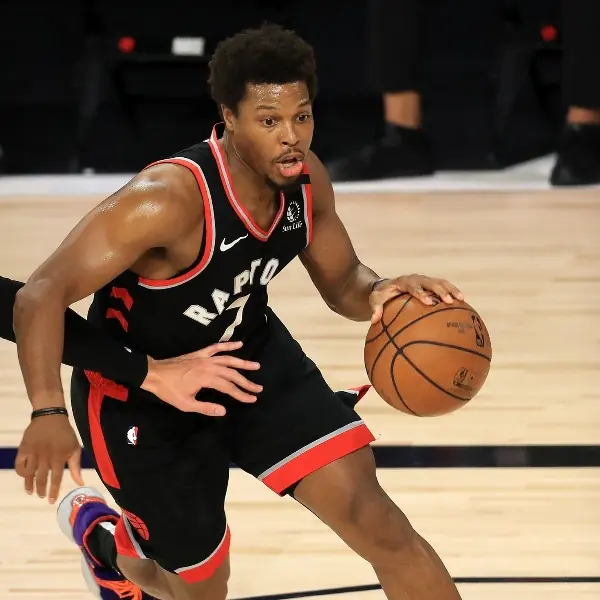 超級攻防大戰！Kyle Lowry 關鍵後仰跳投命中，暴龍血戰 2OT 驚險擊退綠衫軍