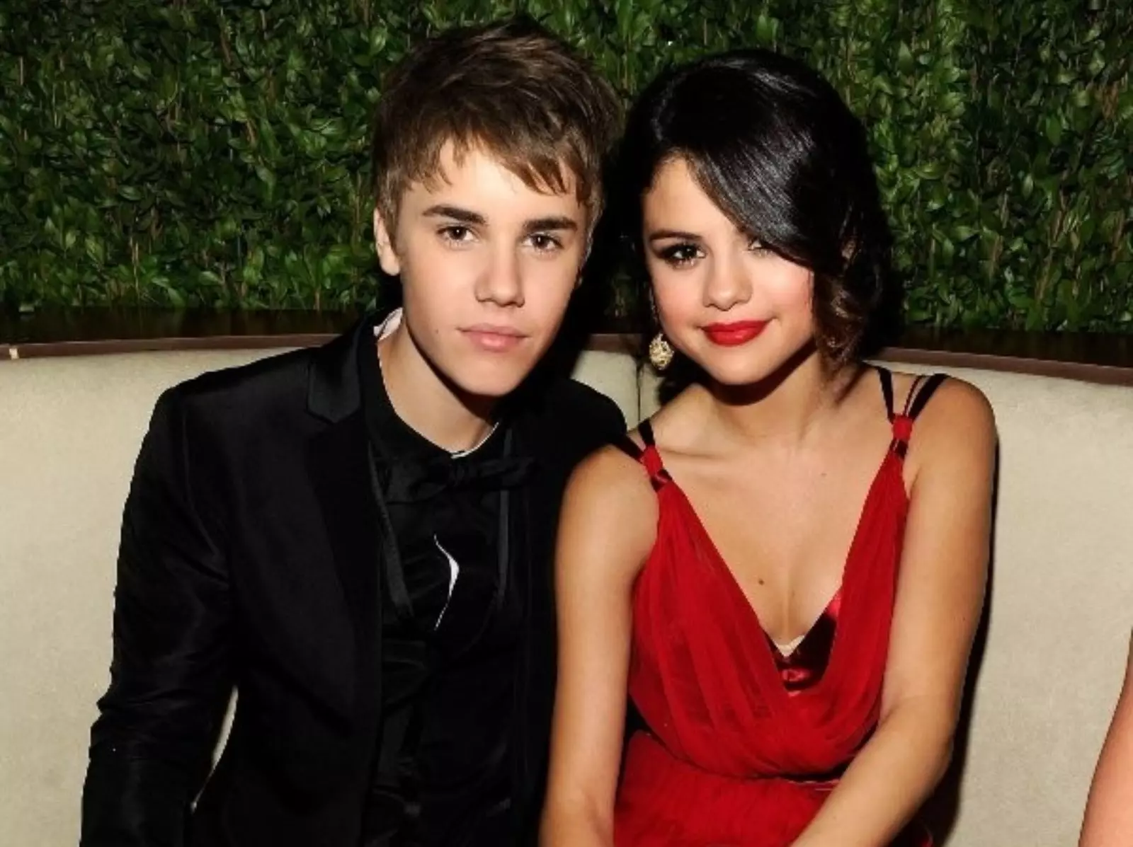 賽琳娜 Selena Gomez 曾交往小賈斯汀 Justin Bieber、威肯 The Weeknd！自爆：「前男友們認為我是瘋婆子！」