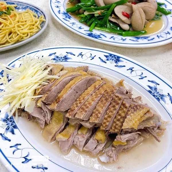 全台必吃熱炒餐廳TOP 10！上山下海吃美食，甕窯雞、生魚片、螃蟹砂鍋粥山珍海味絕對必訪！
