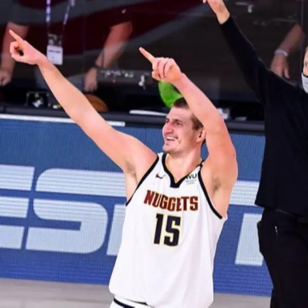 Murray 轟 40 分、Jokic 超級大三元！金塊 G7 大勝快艇，連續 2 次完成 1 比 3 大逆轉
