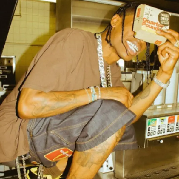Travis Scott 絕對是「球鞋老司機」！Nike 超經典老品上腳外，就連你我都有的 Vans 也不放過！