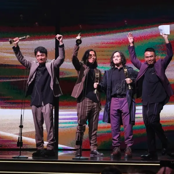 金曲 31 /「在台灣可以自由玩音樂非常驕傲！」回顧金曲最動人感言，余佩真：「謝謝我太太，成為我的心臟！」