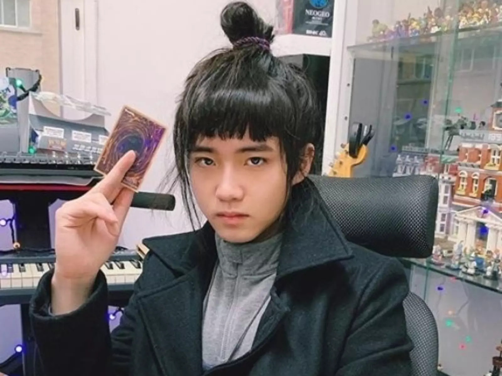 持修上中國節目《下一戰歌手》登熱搜！回顧 3 款妹妹頭造型變化，社長大人男女通吃全靠它！