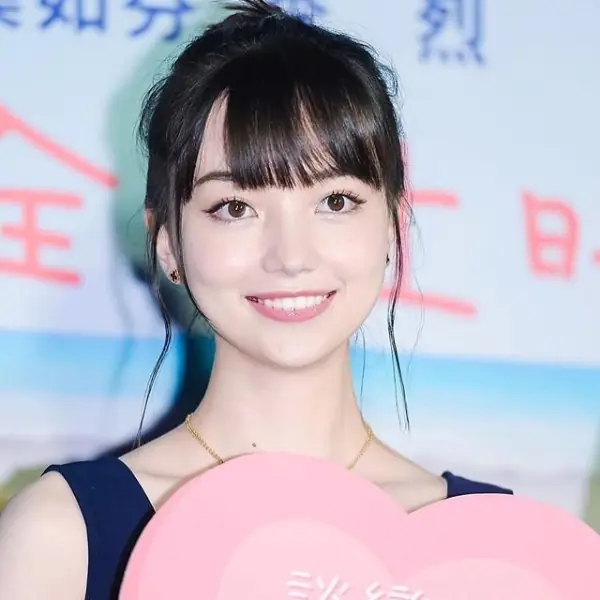 正到對手都分心！美女棋士「黑嘉嘉」初戀臉蛋 2 訣竅：「刷這邊」簡直嬌羞爆炸！
