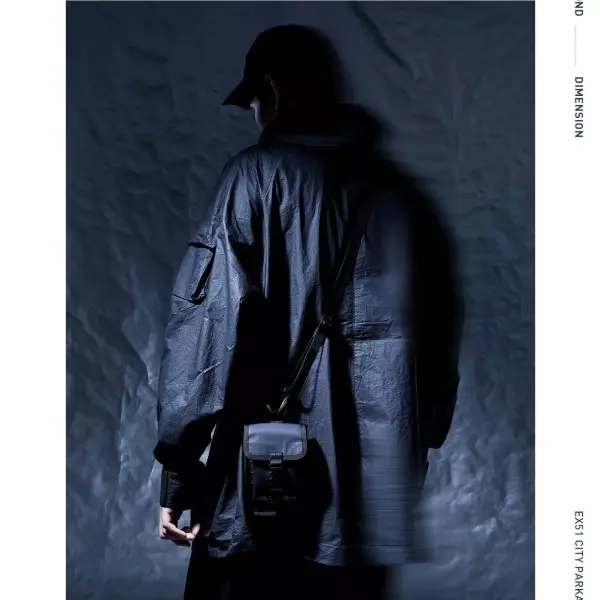 BEYOND DIMENSION 展開一段穿梭城市間的宇航｜EX51 CITY PARKA 城市機能外套