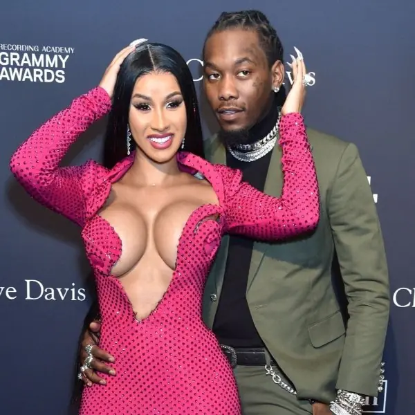 又不離婚了？Offset 送上一輛昂貴勞斯萊斯求原諒，Cardi B 開心到獻身大跳艷舞！