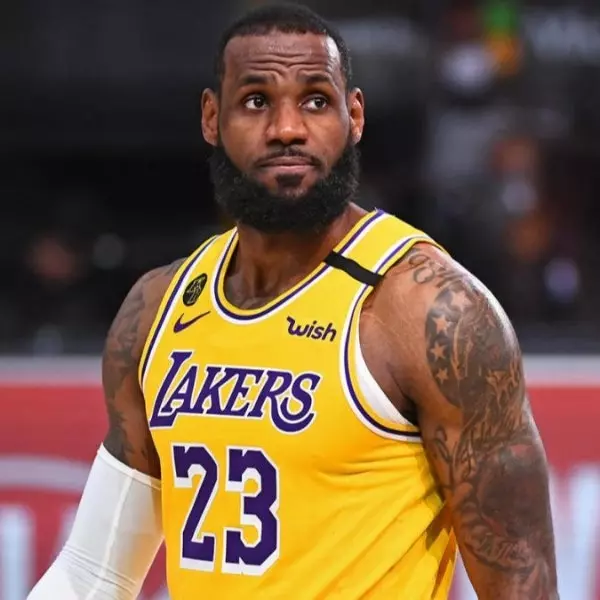 有點扯！湖人老將爆料 NBA 復賽園區伙食起初相當寒酸：詹皇被迫只能吃花生醬