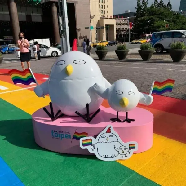 台灣同志大遊行預備起！台北五大「彩虹景點」推薦，連歌手黃明志都來「這裡」拍 MV！