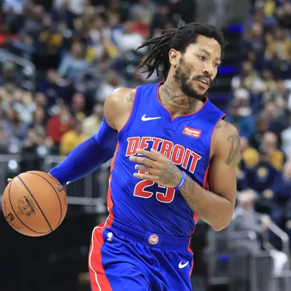 【老 J 推車】NBA 車王無誤！細數 Derrick Rose 超狂名車收藏，飆風玫瑰場下依舊帶勁！