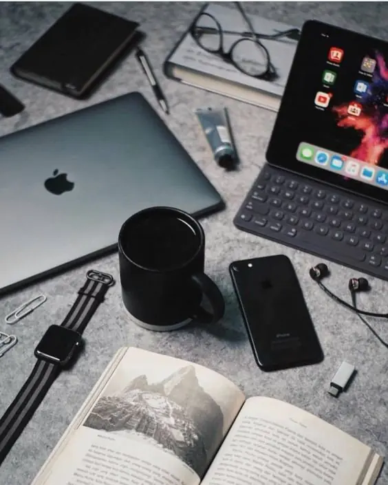 Apple 無預警預告「還有一件事情」秋季發表會即將登場⋯大膽預測：全新 Mac Pro、全罩 Air Pods 要來了？