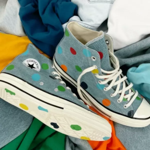 尬電美！LV、Converse、NB 三雙超惹火「丹寧鞋」推薦，台灣販售時間、地點一次公開！
