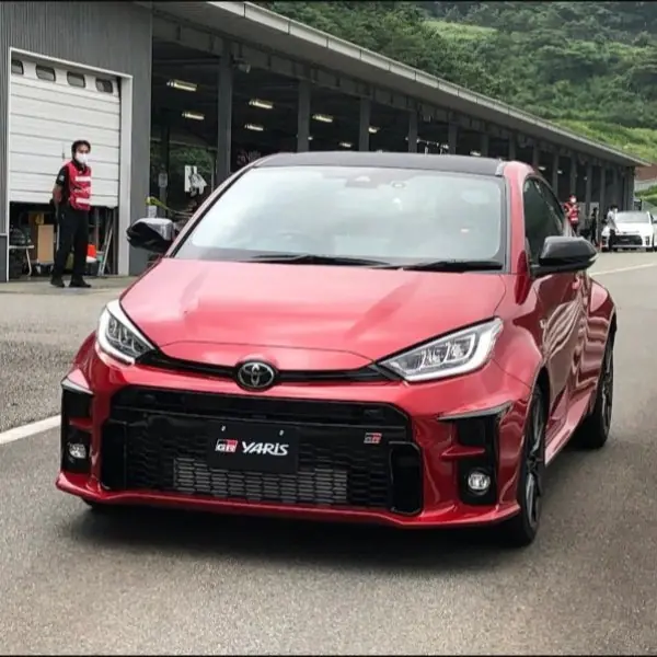 沒在怕！TOYOTA 豐田社長自信能與特斯拉抗衡：「我們已經是廚師，他們還在賣食譜！」
