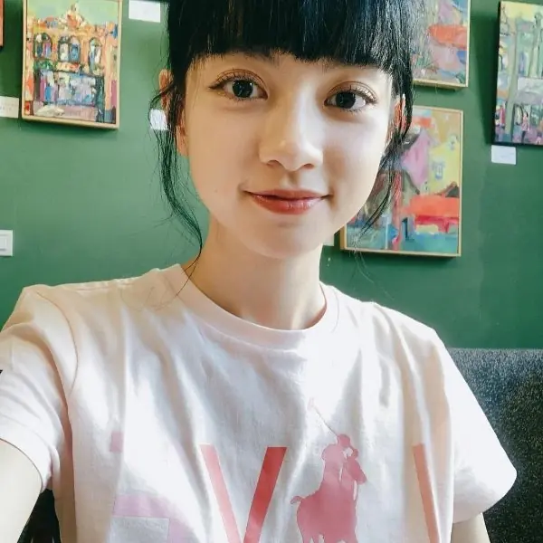 她就是那種過目難忘的美女！台版小松菜奈「姚愛寗」不僅長得耐看，「空靈妝容」還超欠學！