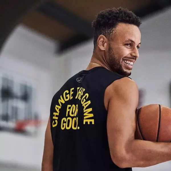咖哩粉們注意！Stephen Curry個人品牌「CURRY BRAND」，聯手「它」強勢登場！