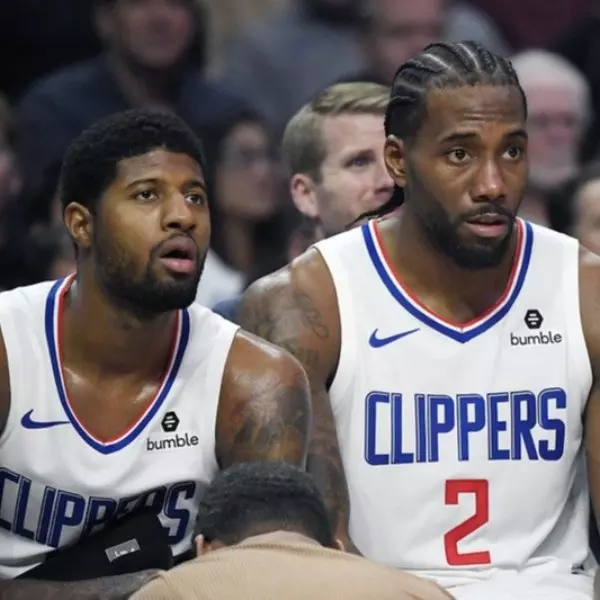 誇張！記者爆料快艇雙星享有 6 大特權：Kawhi Leonard 賽前會到女職員更衣室熱身
