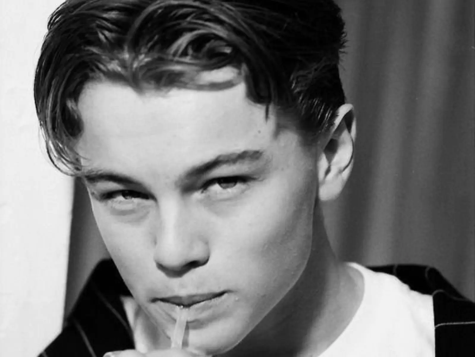 盤點 4 款李奧納多 Leonardo DiCaprio 的經典「中長髮髮型」，冬天就別再剪寸頭了吧！