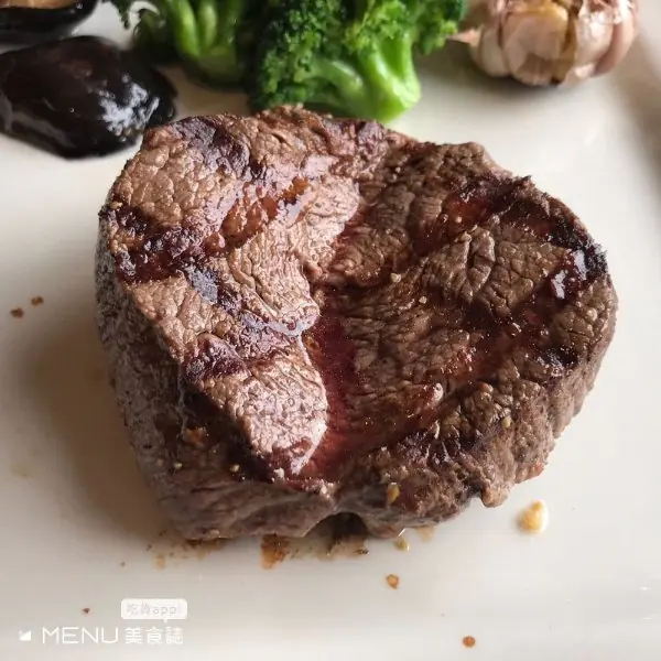 年末盛事耶誕城開城啦！拍美照打卡同時一起開發板橋府中周邊美食！
