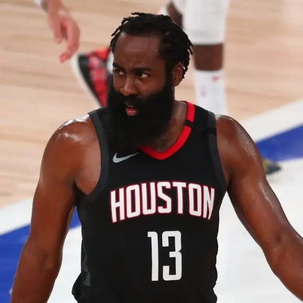 火箭頭好痛！James Harden 連續缺席團隊訓練，被網友抓包「每晚泡在夜店」狂歡