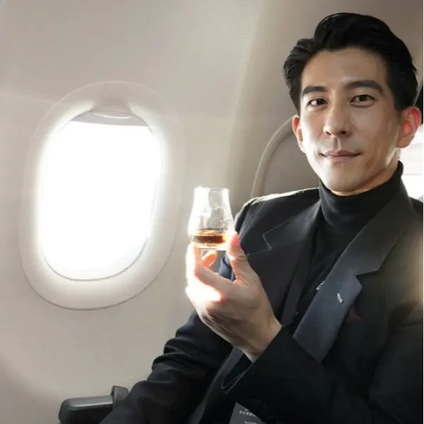 史上最「高」！格蘭利威 x 星宇航空首創高空威士忌品酒會，全新 13 年原酒直接衝擊你的喉嚨～　